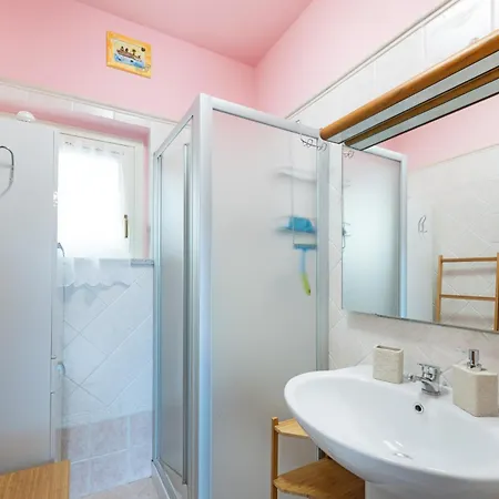 Casa Ohana A - Goelba * Porto Azzurro